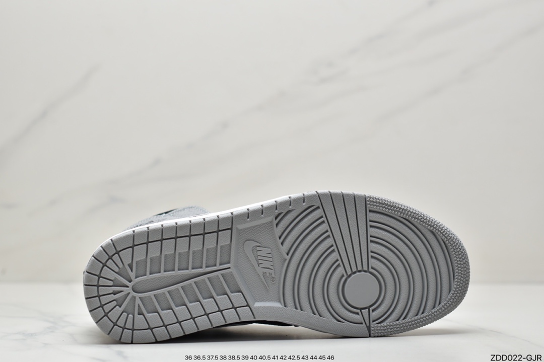 230 Air Jordan 1 High OG 经典配色中DM1200-016