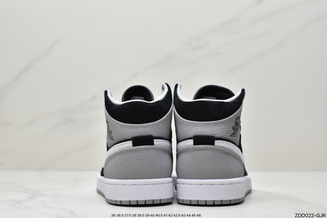 230 Air Jordan 1 High OG 经典配色中DM1200-016