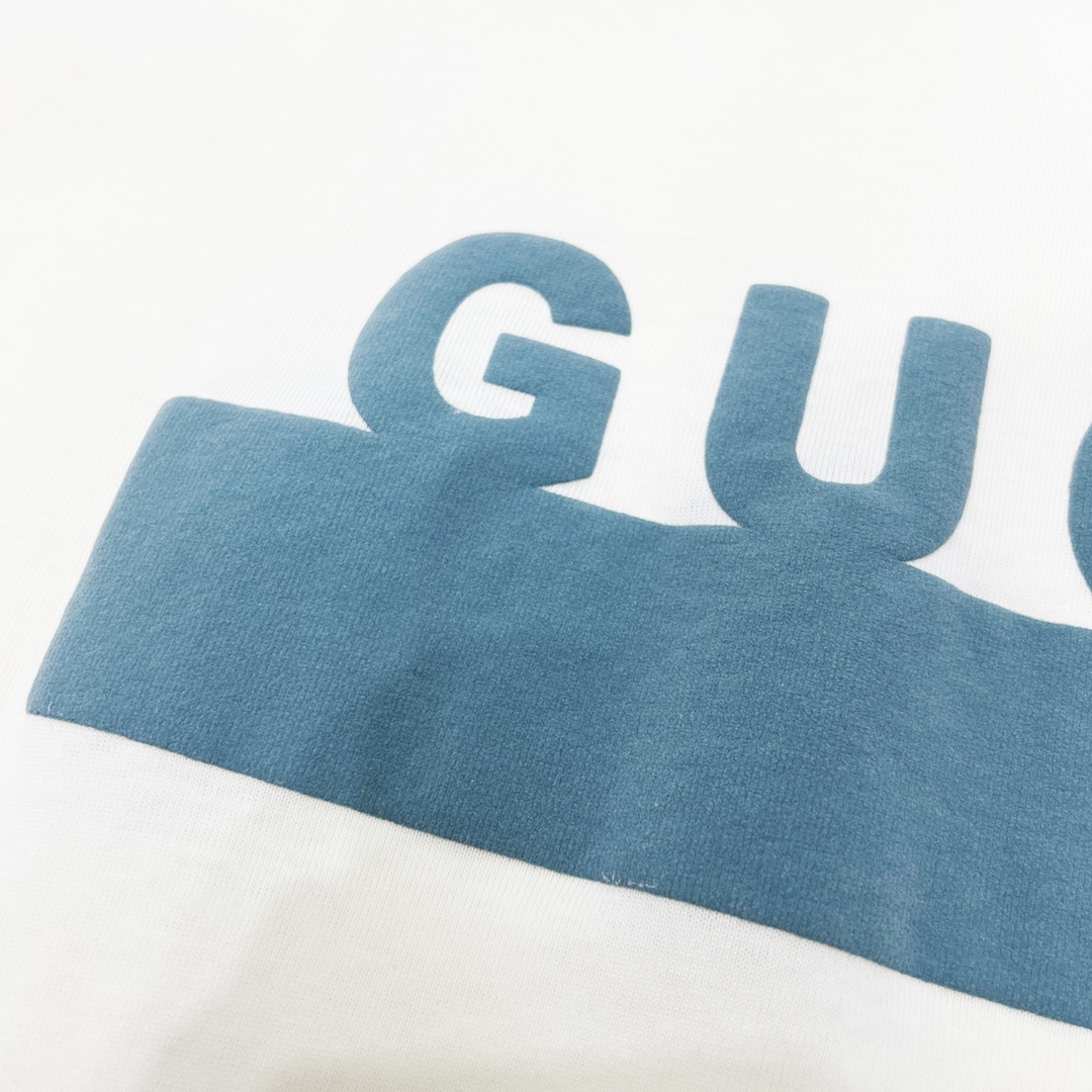 GUCCI/古驰 22ss双G立体撞色印花情侣款短袖TEE 黑色 米色