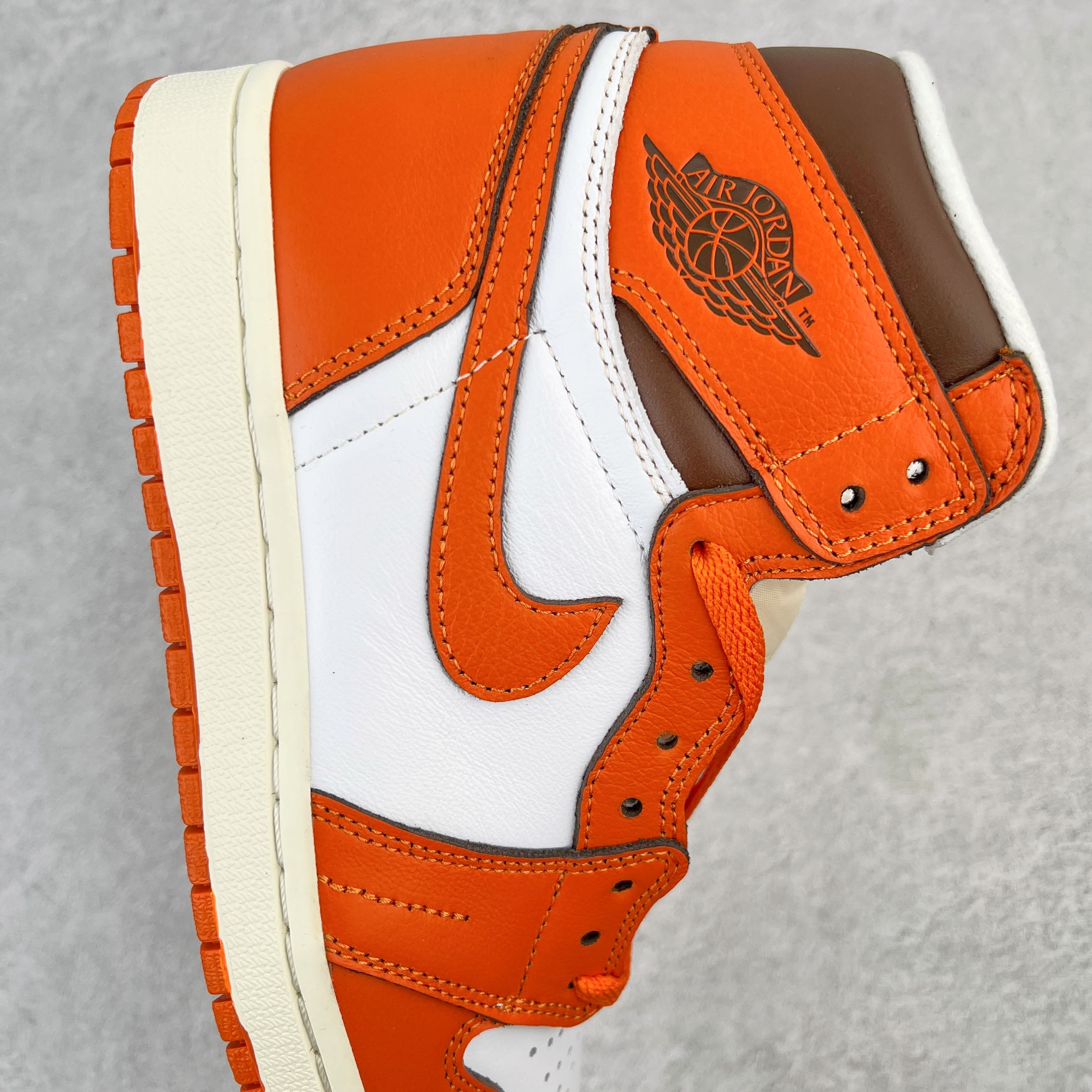 Air Jordan AJ1 Retro High DO9369-101 Air Jordan AJ1 Retro High DO9369-101