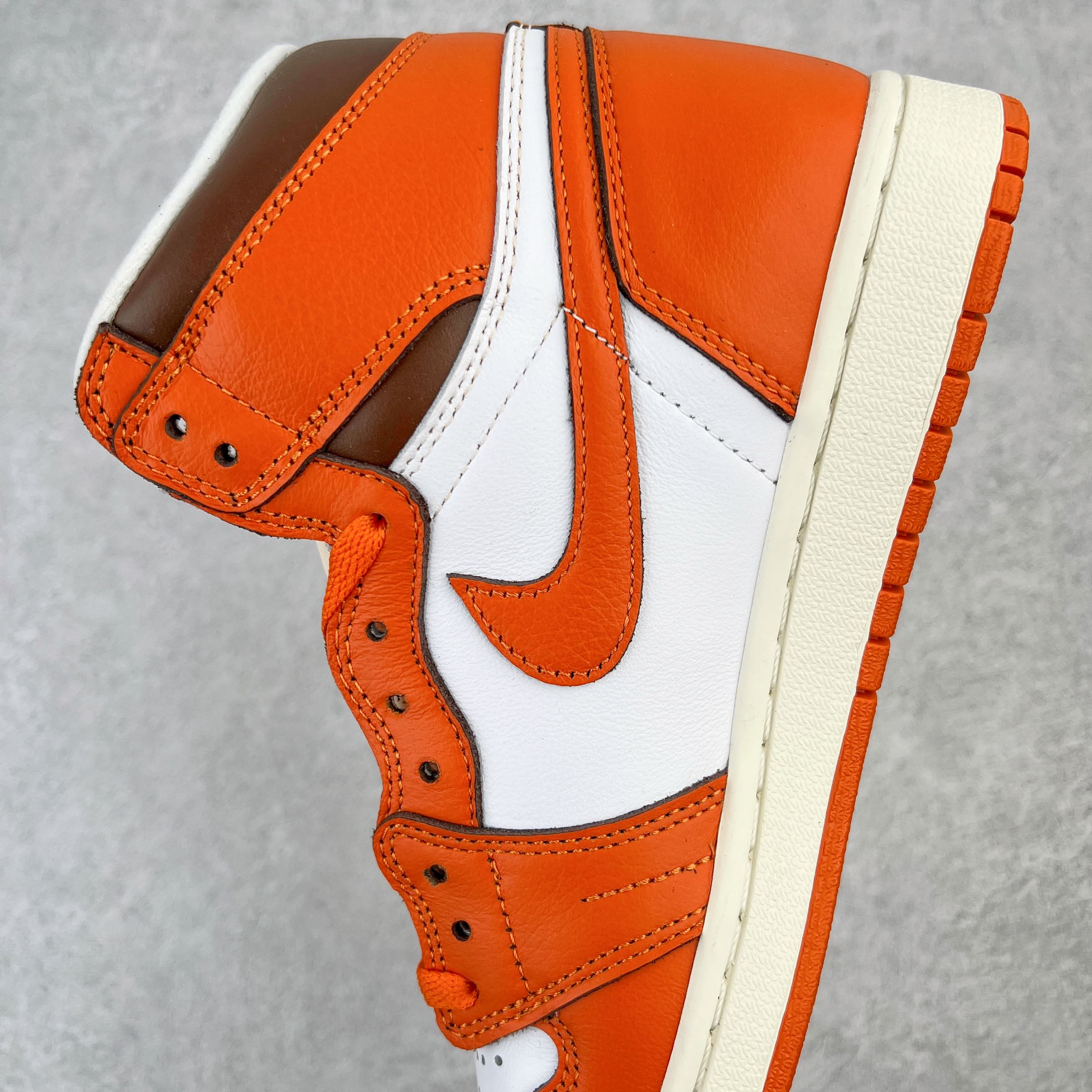 Air Jordan AJ1 Retro High DO9369-101 Air Jordan AJ1 Retro High DO9369-101