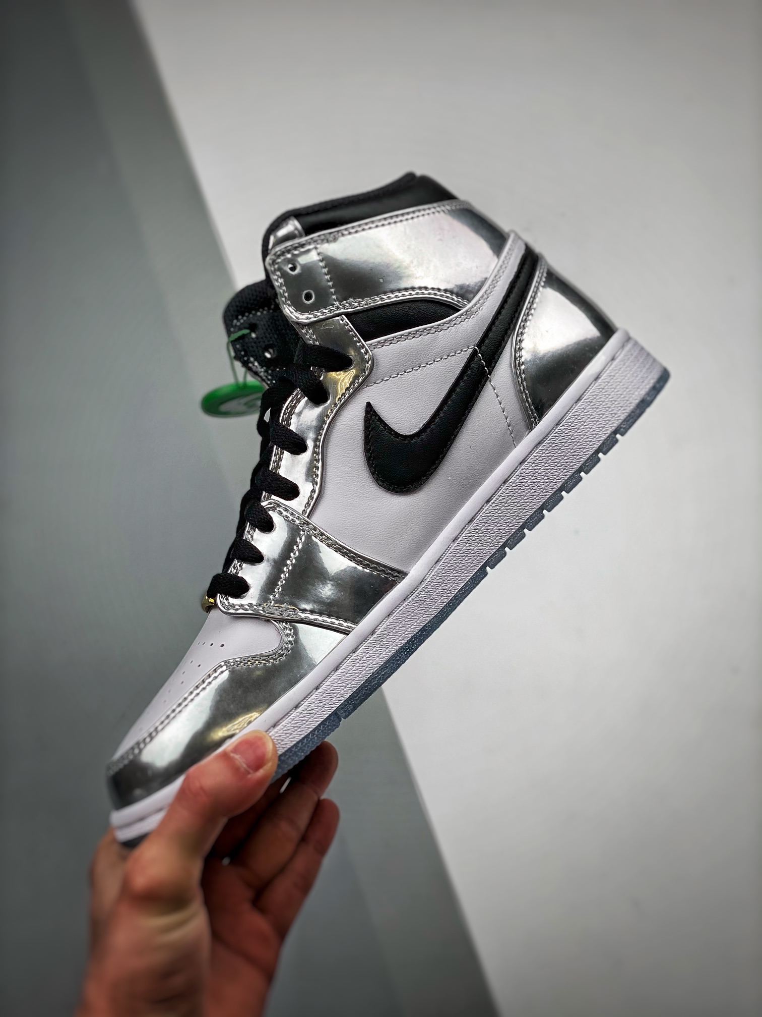 500 Air Jordan 1 ”Pass The Torch” 伦纳德 白银电镀AQ7476-016