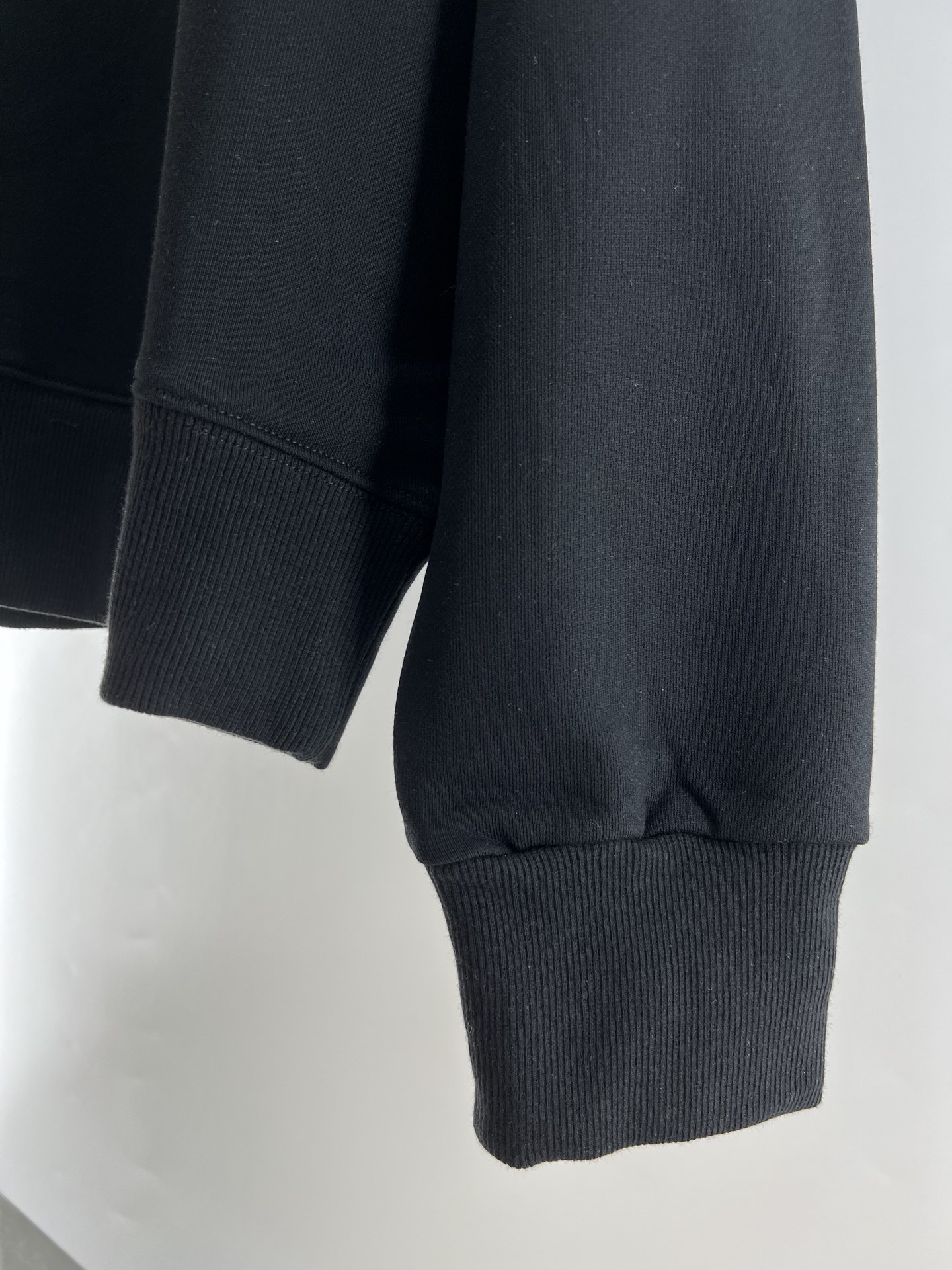 Amiri Black Crewneck Sweatshirt with White Logo | Cotton Blend, Relaxed Fit 6 i1655631236 4014 4