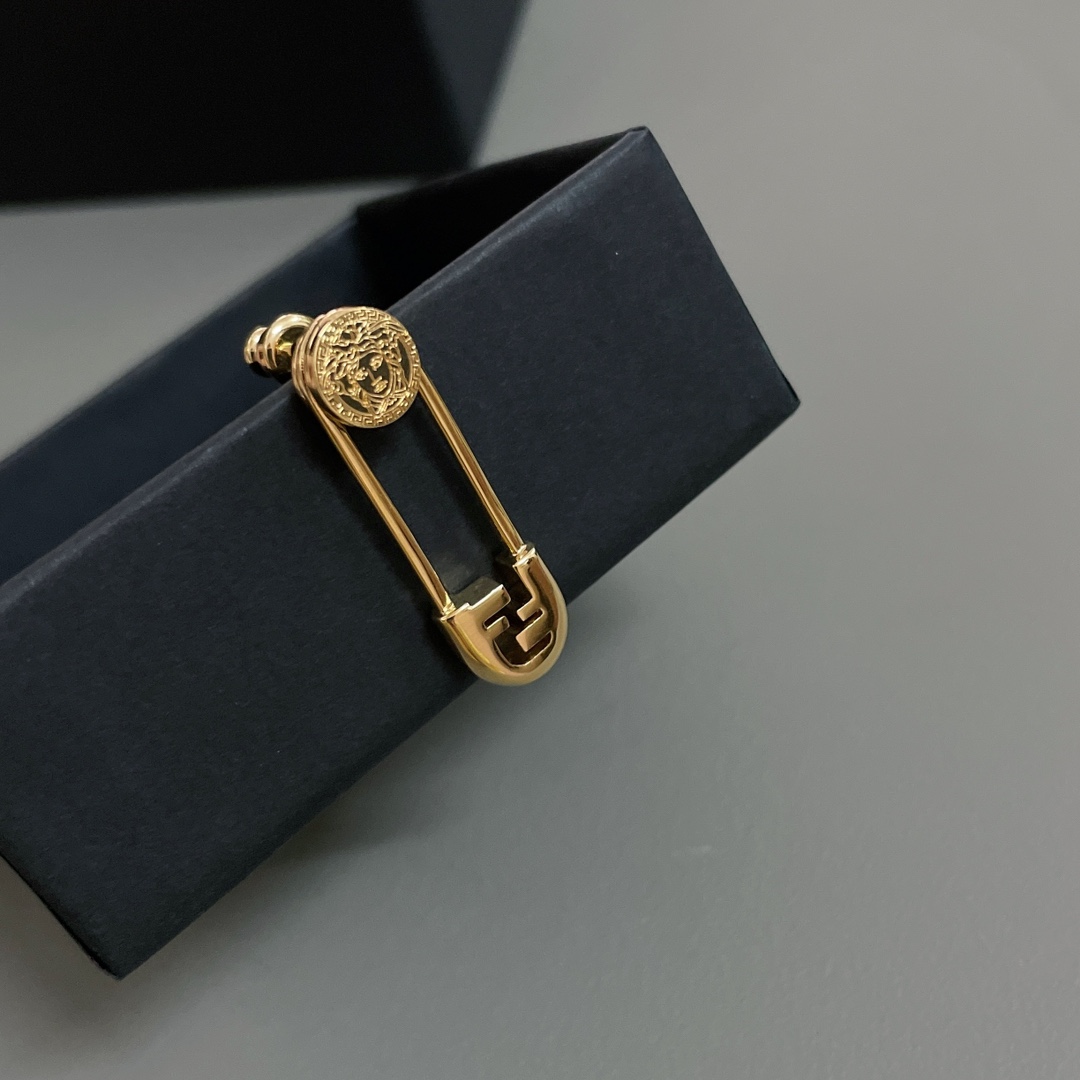 Z2400 Z-Sing Brass Accessories: Classic Medusa Design with Fend! - 图片 4