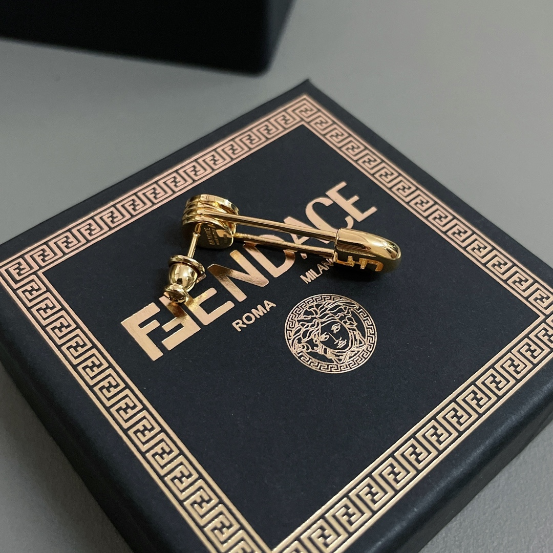 Z2400 Z-Sing Brass Accessories: Classic Medusa Design with Fend! - 图片 6