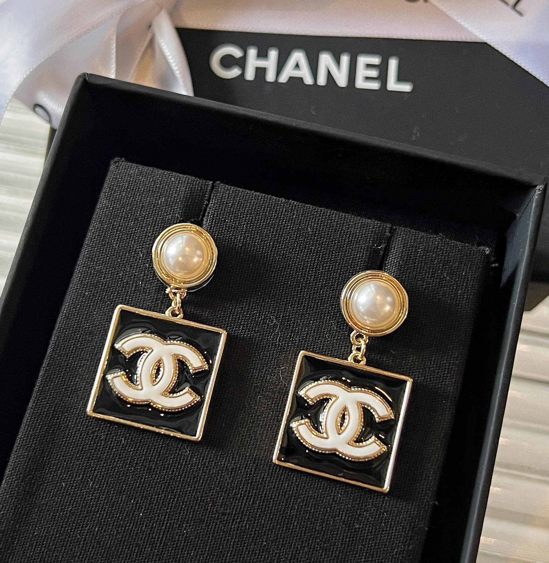 新款☑️CHANEL香奈儿双c珍珠珐琅滴油耳钉耳环