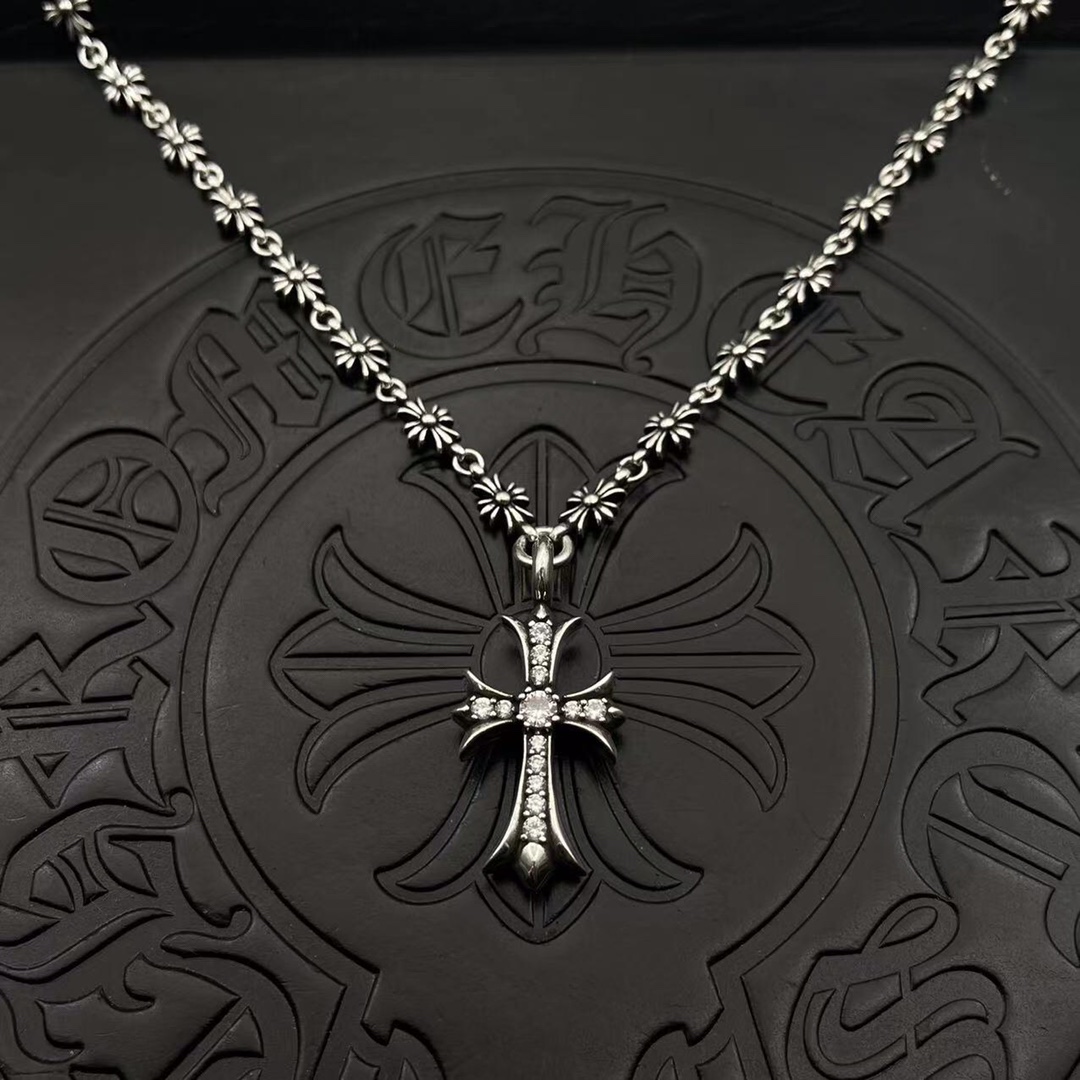 Luxury Fake
 Chrome Hearts Jewelry Necklaces & Pendants Set With Diamonds