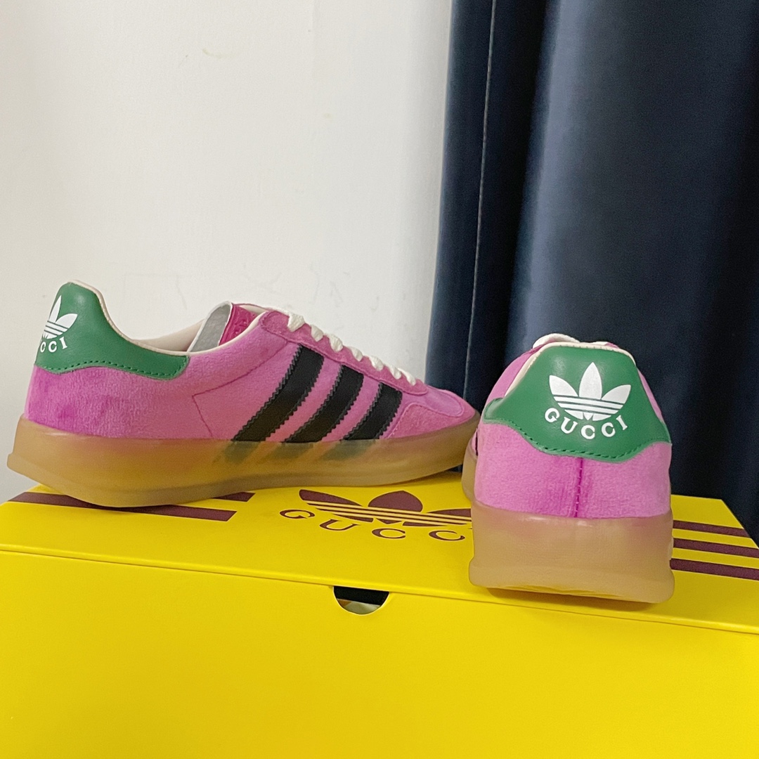 Adidas x Gucci Gazelle Sneakers: Nostalgic Style for Couples, Premium Materials, Unique Design - 图片 9