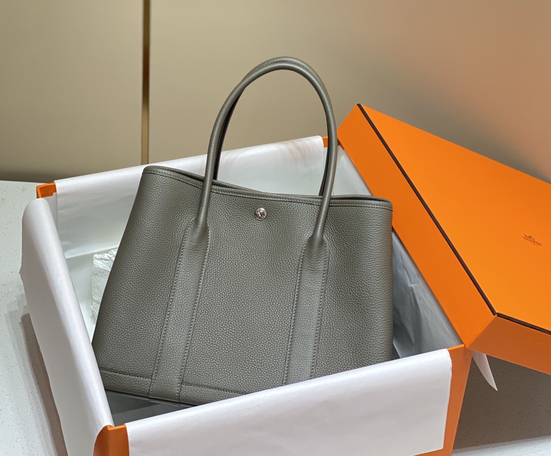 Hermès Garden Party 36cm Tote Bag in - New Design with Snap Closure 1 i1655702015 7443 0