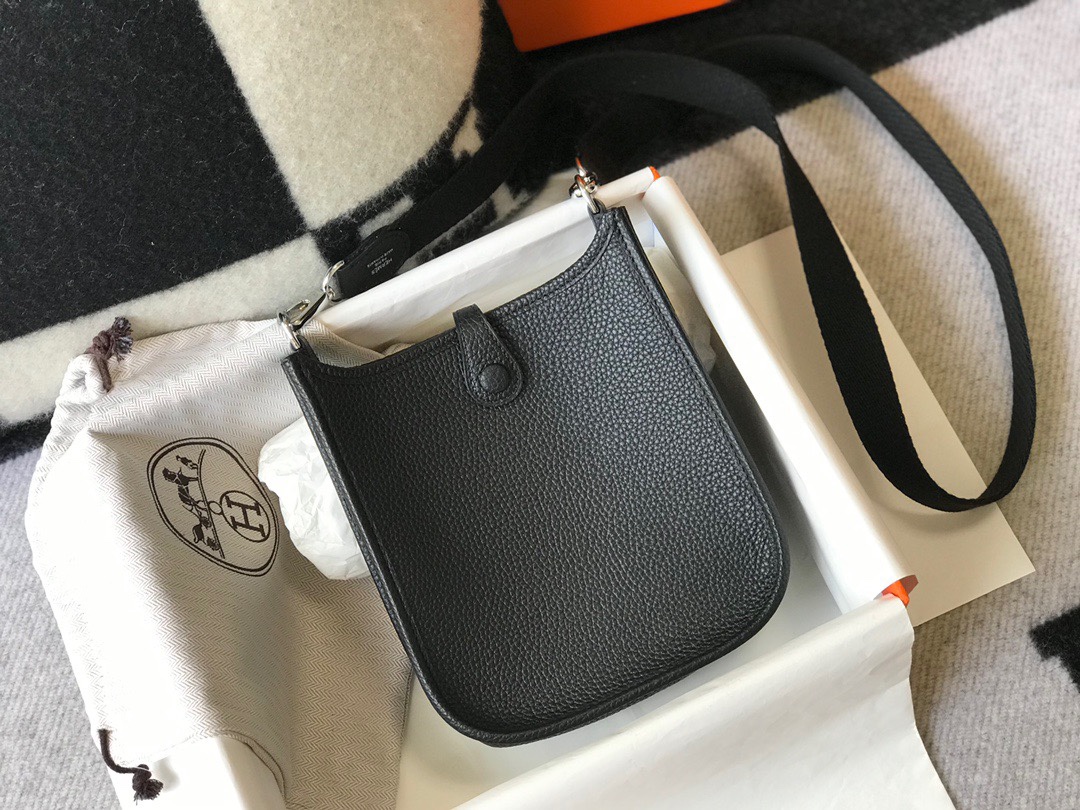 Evelyne mini 伊芙琳迷你 Togo 进口牛皮 超柔软肩带