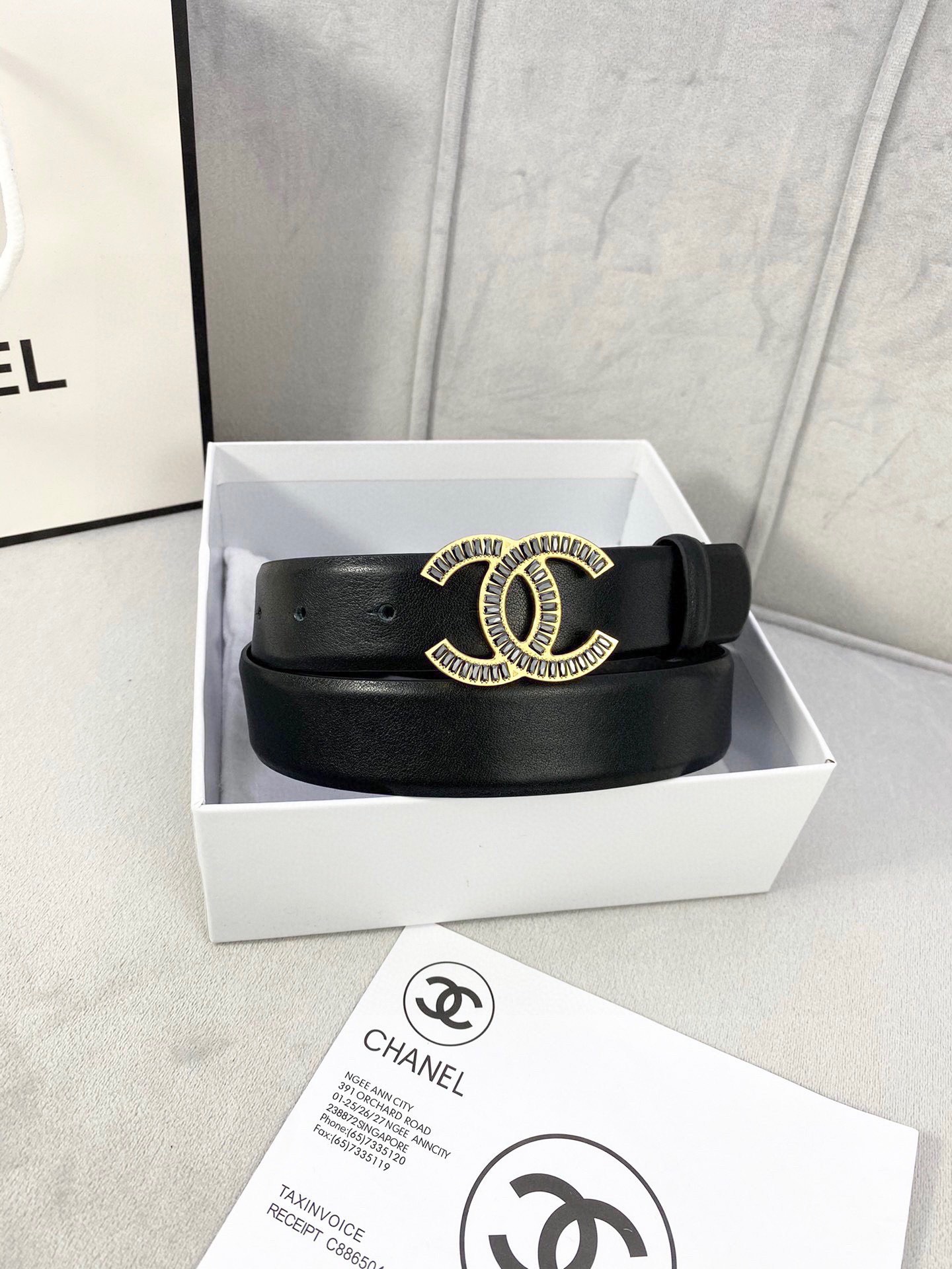 Chanel レディース腰ベルト 小牛皮製 シルバー金属鋼扣付き