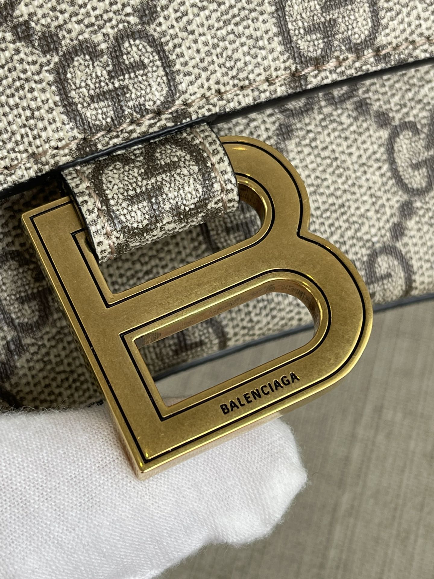 Gucci Luxury Handbag Collection 5
