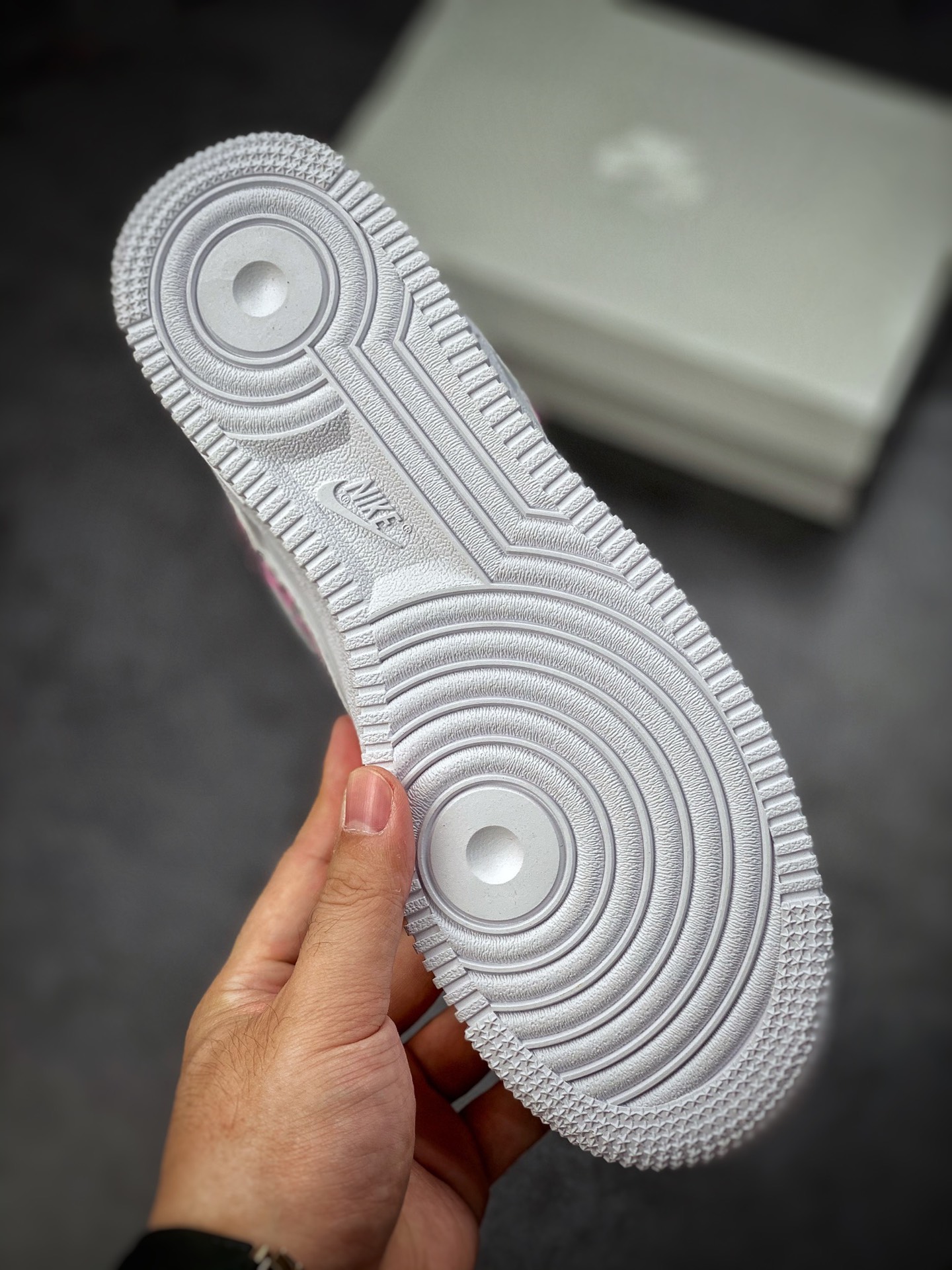 200 Nike Air Force 1 Low 07 白粉虎纹 CZ0270-105