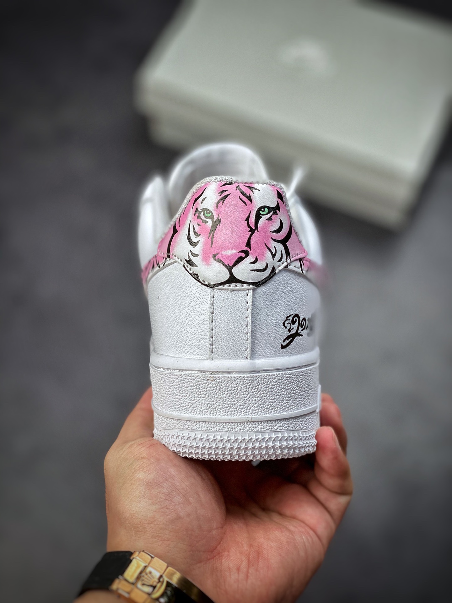 200 Nike Air Force 1 Low 07 白粉虎纹 CZ0270-105