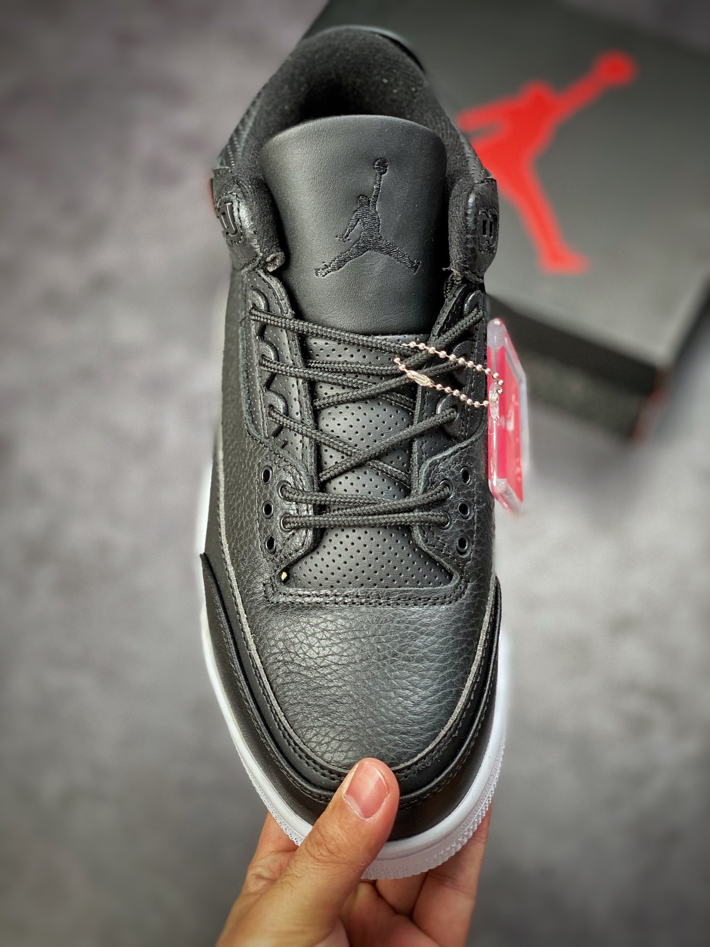 240 【地表最强性价比版本 完美清洁度】 Air Jordan 3乔丹实战篮球鞋 136064-020