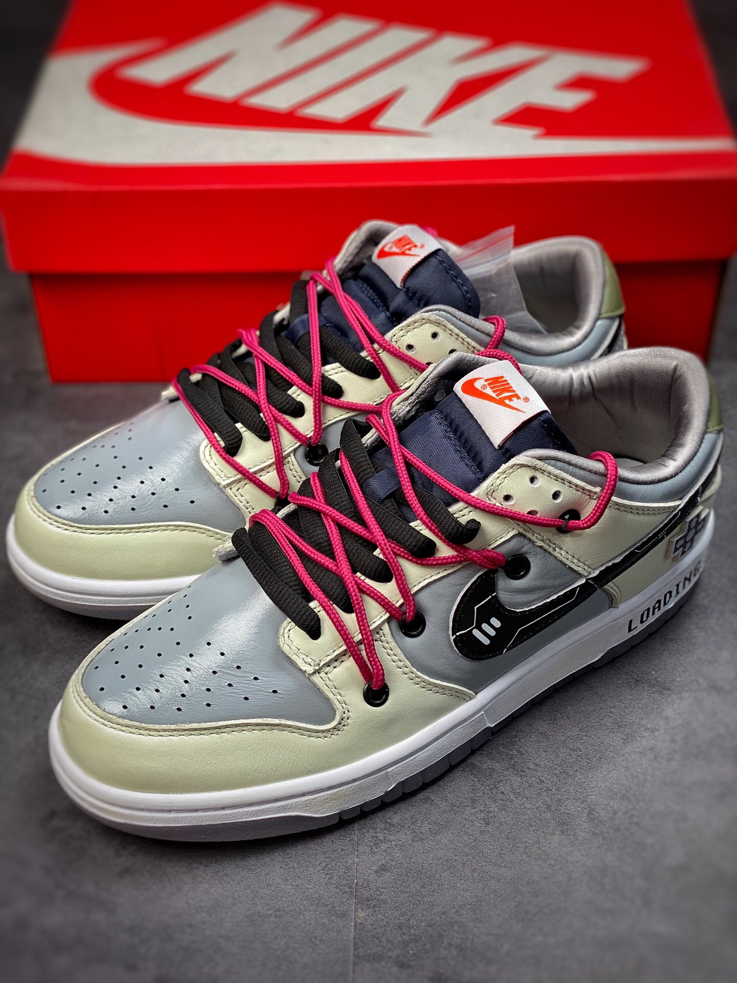 360 Nike SB Dunk Low ”Video Game”  电玩主题 DD1768-400