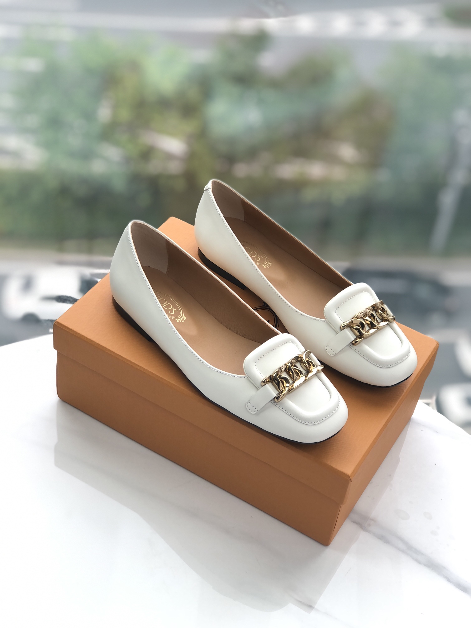 TODS 2022 Spring Summer Grass Sole Shoes Collection: High Quality and Unique Design - 图片 1