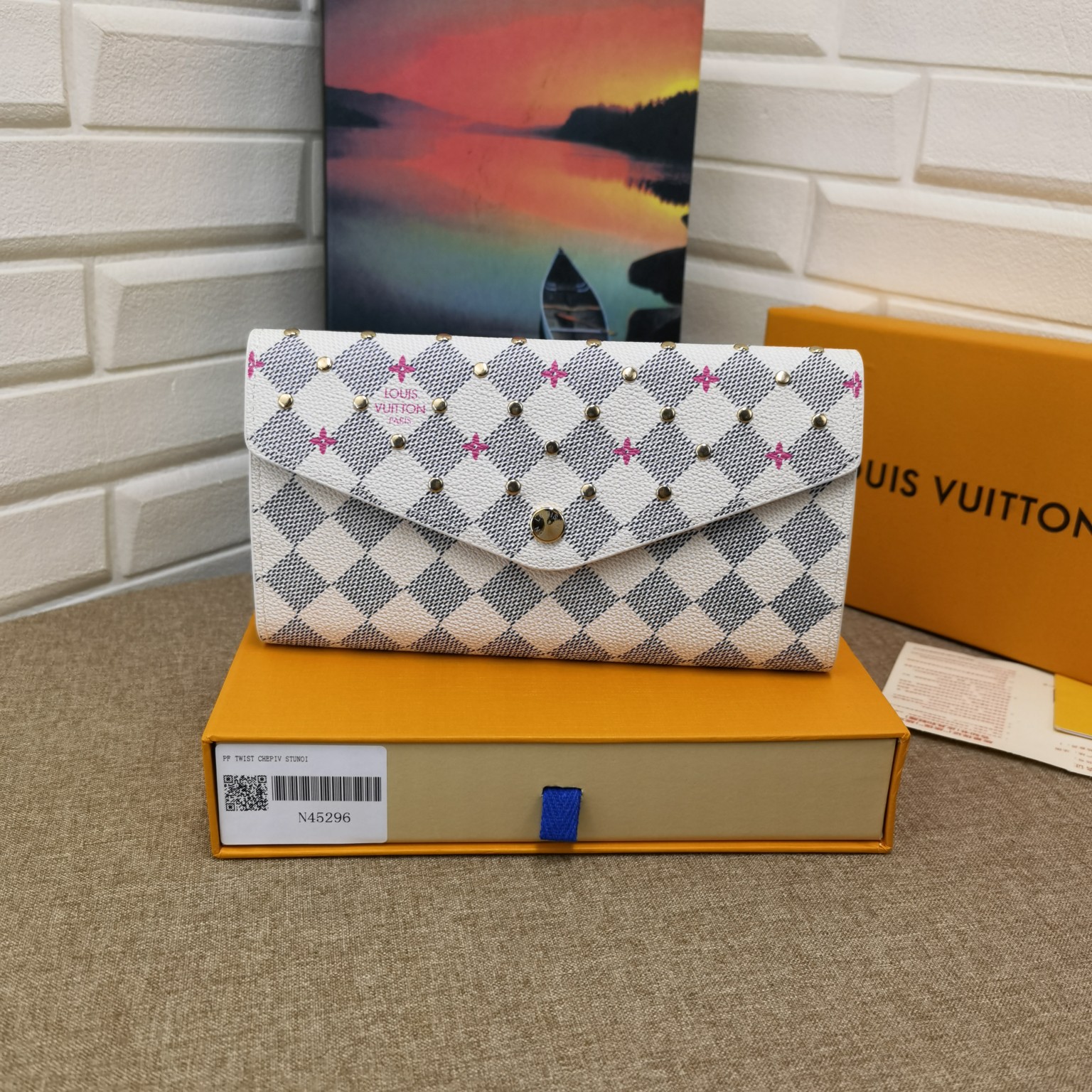 Louis Vuitton Sarah Wallet front view