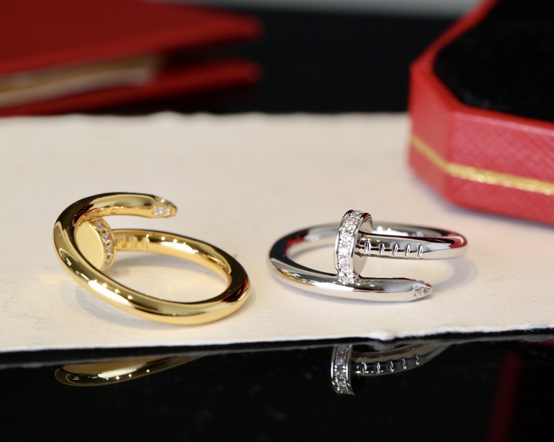 Cartier Cartier 款钉子戒指，头尾钻戒指
