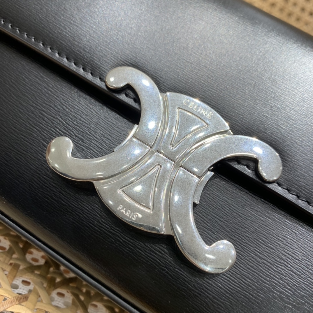 CELINE CHAIN SHOULDER 20.5CM BAG 197993黑色/银扣