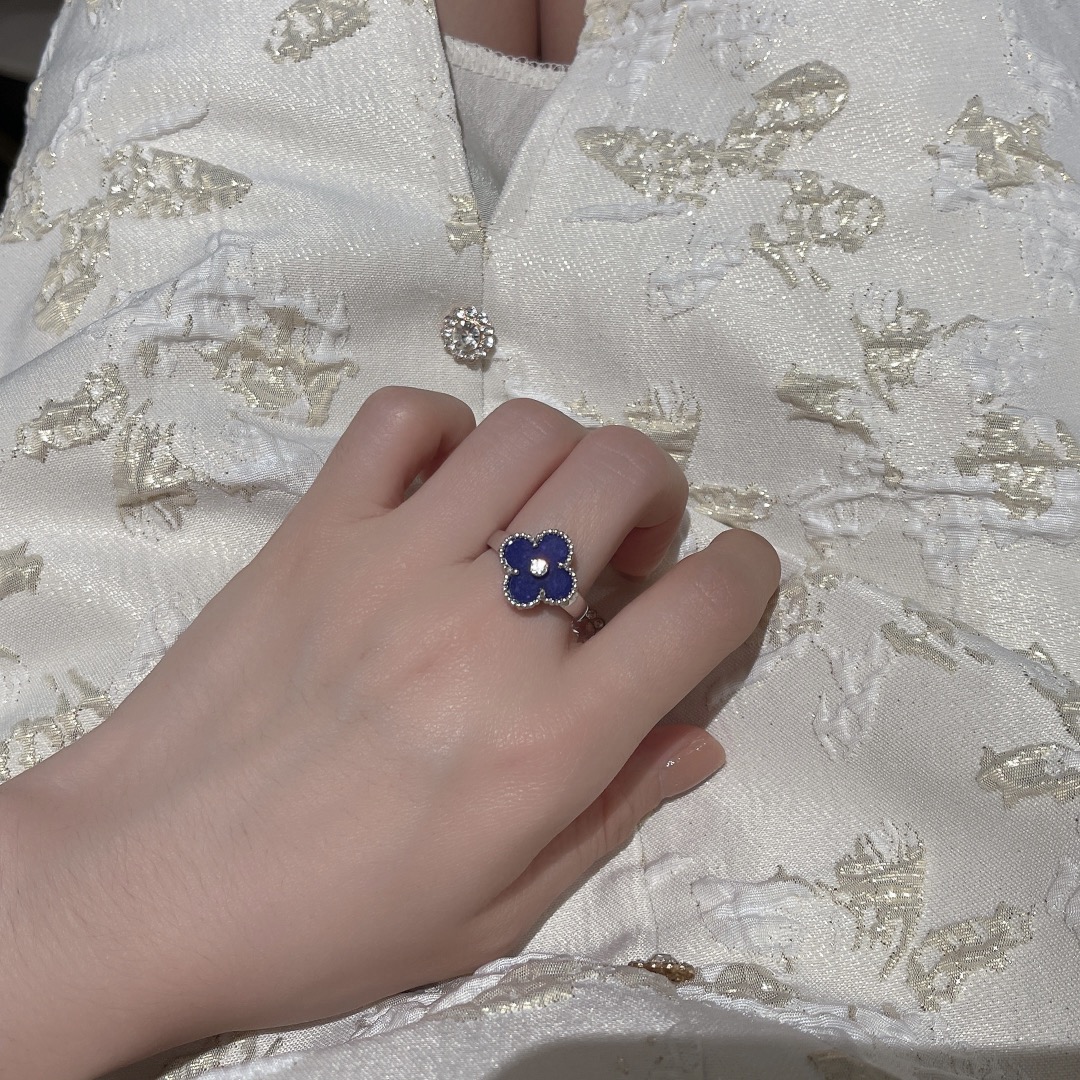 NO:631836,VCA four-leaf clover noble purple 88240, Cartier high-end jewelry19860909VCA四叶草贵气紫色88240,,卡迪亚高端饰品,Jewelry