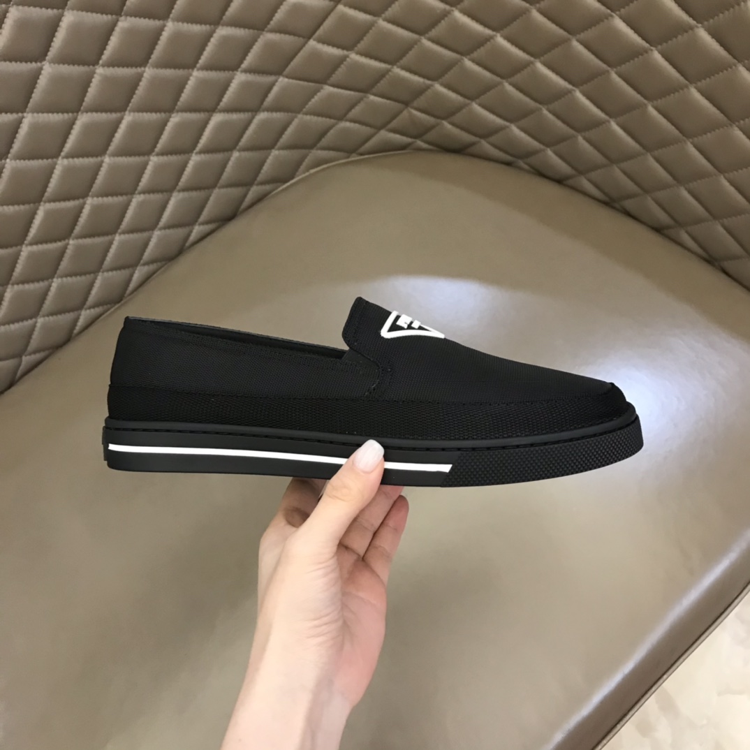 PRADA/普拉达   进口高密度原版尼龙透气男士套脚乐福便鞋