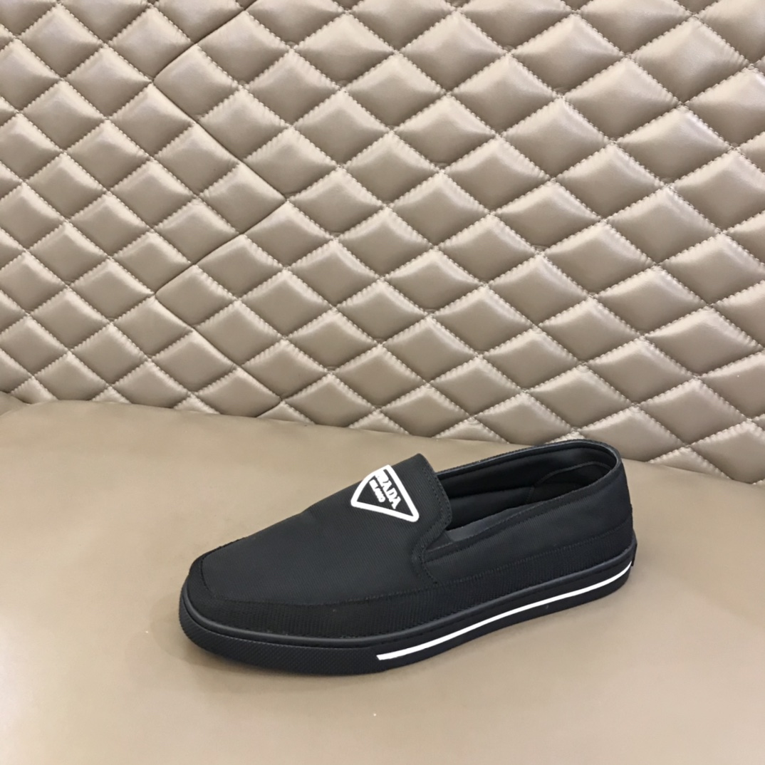 PRADA/普拉达   进口高密度原版尼龙透气男士套脚乐福便鞋