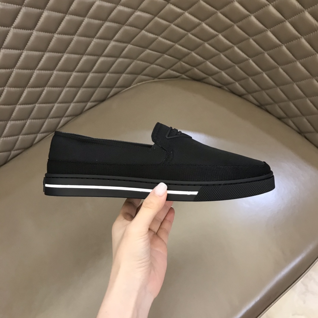 PRADA/普拉达 进口高密度原版尼龙透气男士套脚乐福便鞋