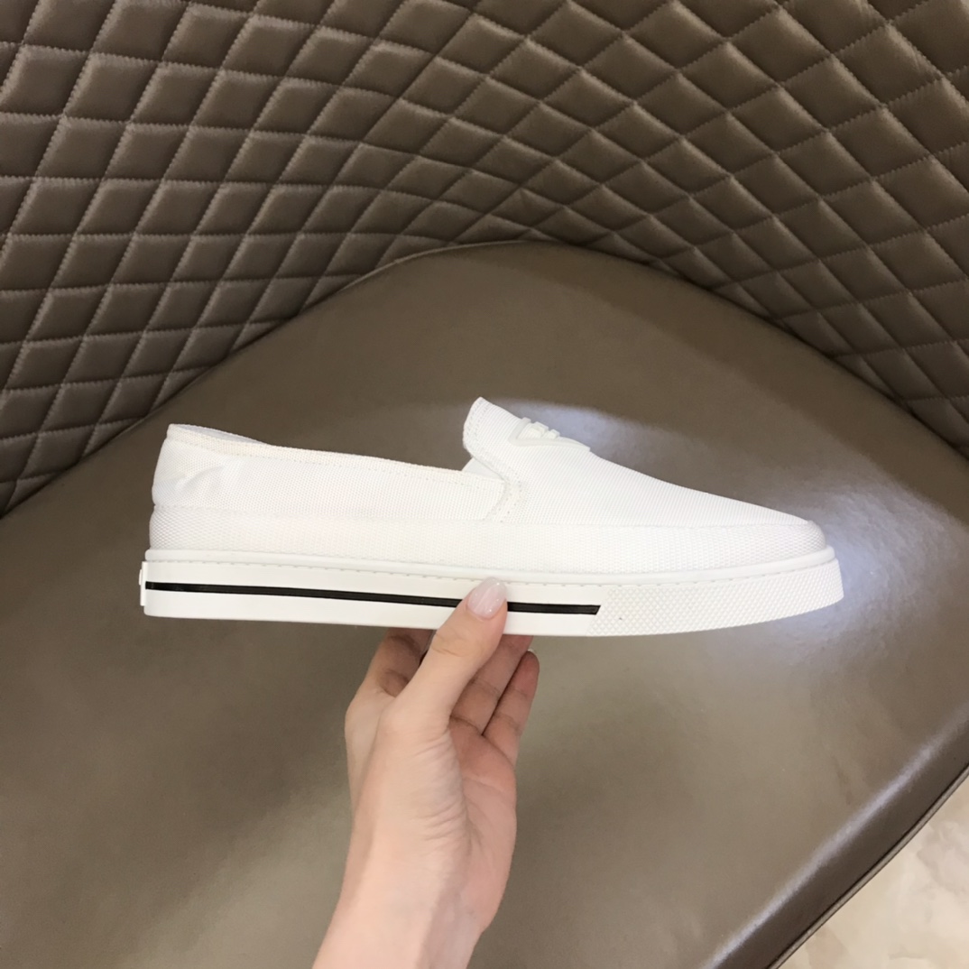 PRADA/普拉达 进口高密度原版尼龙透气男士套脚乐福便鞋