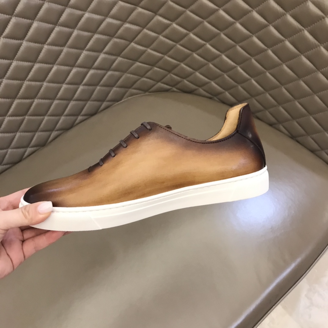 Berlui/布鲁缇布鲁   提手工擦色休闲皮鞋