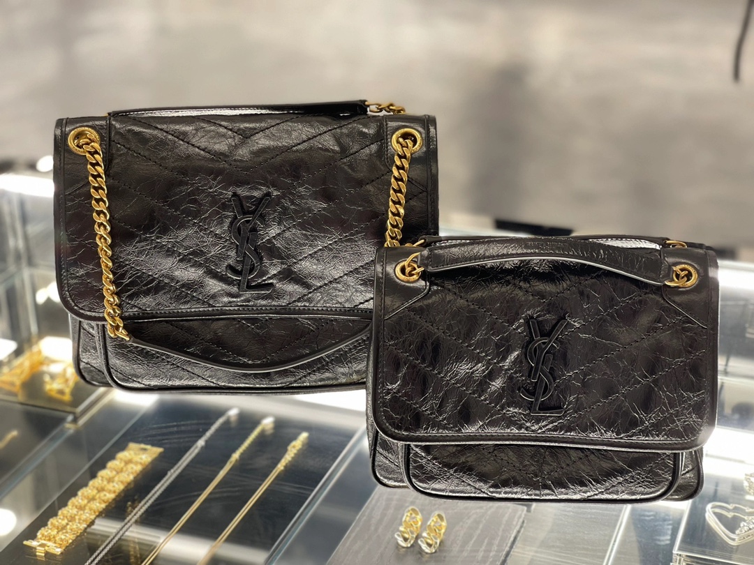 YSL 𝐍𝐢𝐤𝐢 28𝐜𝐦 邮差包 633158黑色/金链