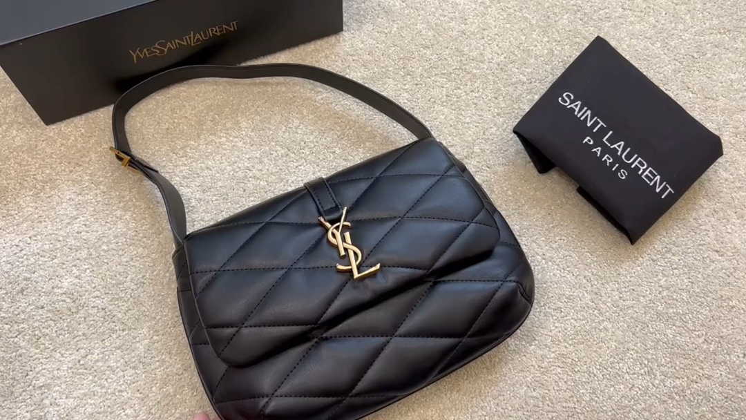 Yupoo Gucci Bags Watches Nike Clothing Jordan Yeezy Balenciaga Shoes
