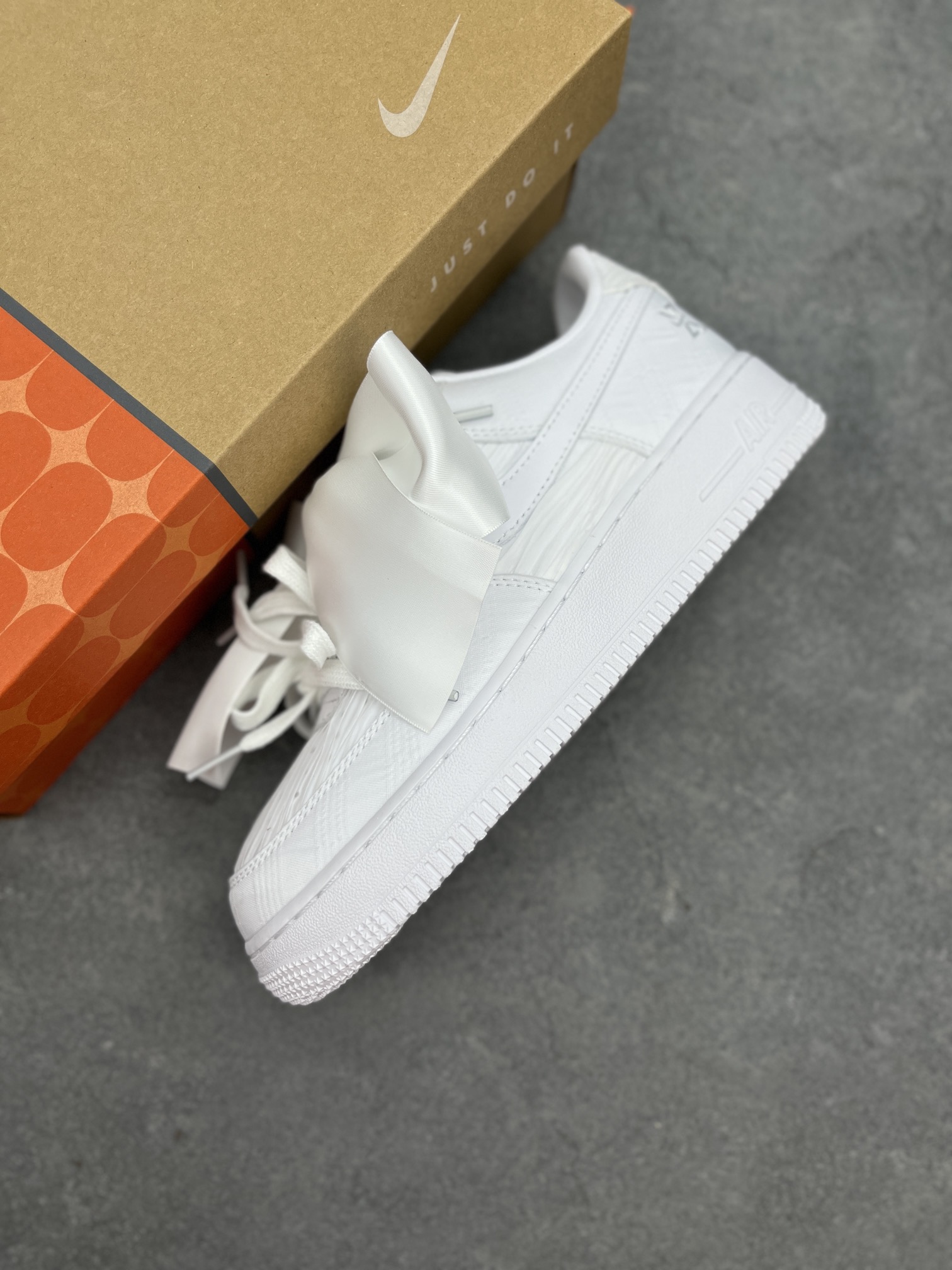 Nike Air Force 1 Low Bow Women's Shoes DV4244-111 All White 8 i1655845418 2500 6