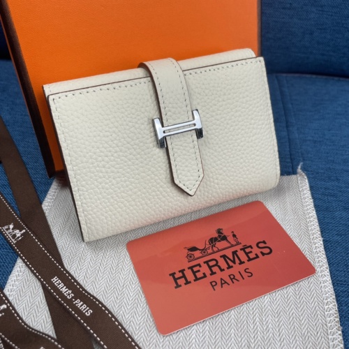 Hermes Togo Leather Compact Wallet with 'H' Buckle - Chic & Functional 1 Hermes Togo Leather Compact Wallet with 'H' Buckle - Chic & Functional