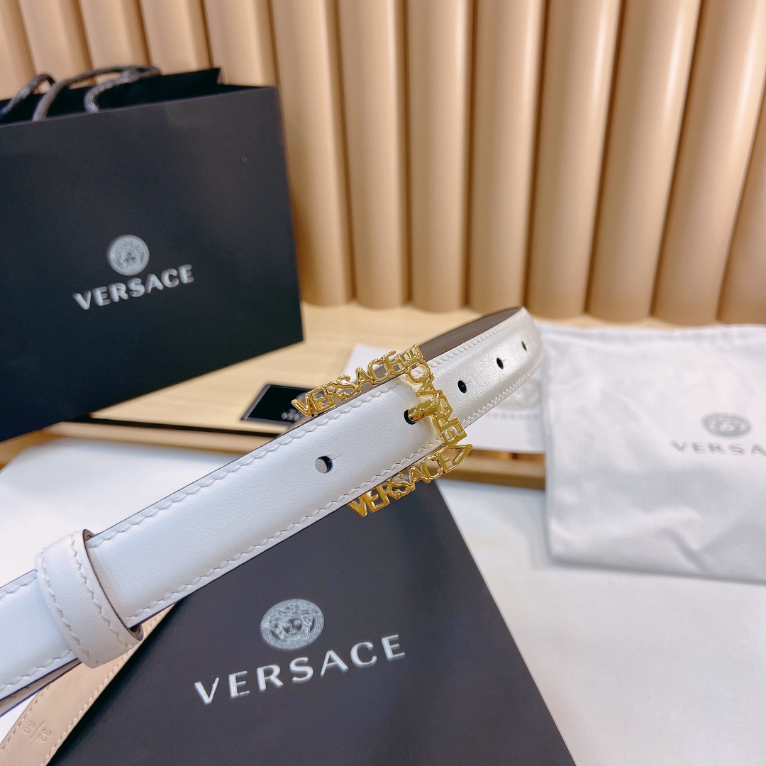 范思哲VERSACE2.0cm宽软皮