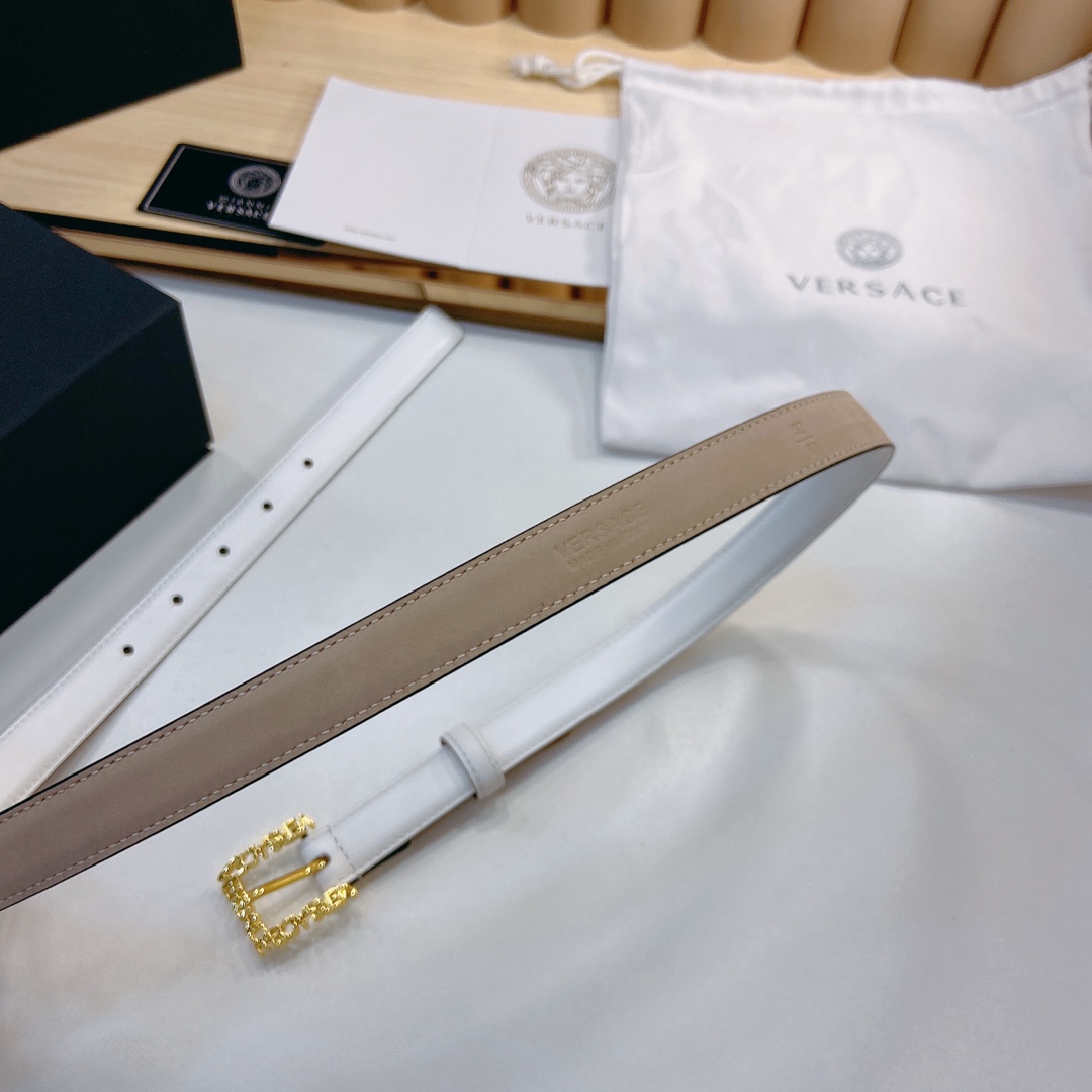 范思哲VERSACE2.0cm宽软皮
