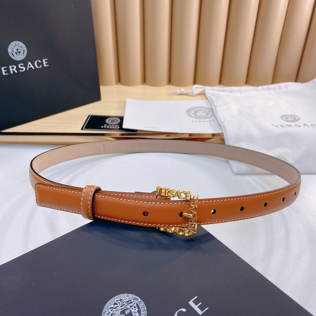 范思哲VERSACE2.0cm宽软皮