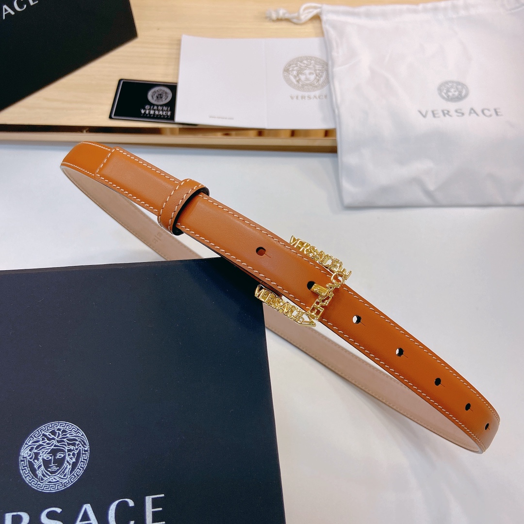 范思哲VERSACE2.0cm宽软皮