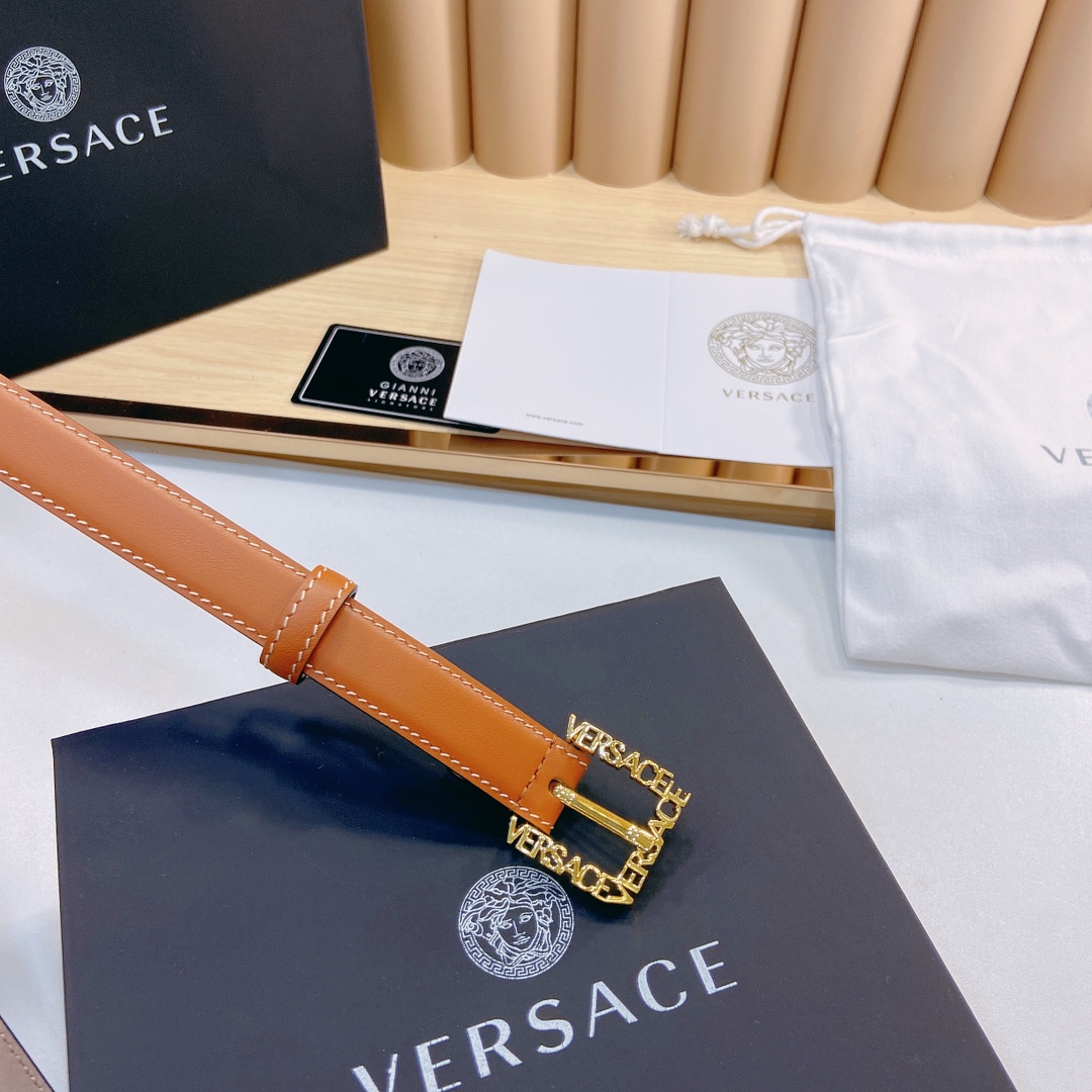 范思哲VERSACE2.0cm宽软皮