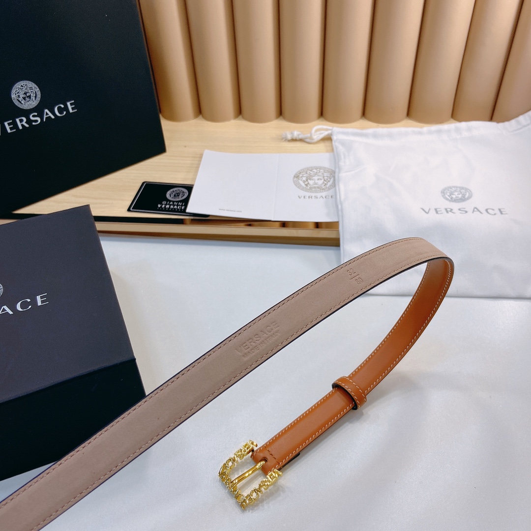 范思哲VERSACE2.0cm宽软皮