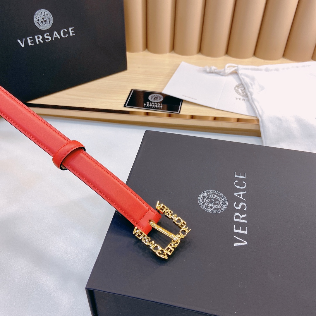 范思哲VERSACE2.0cm宽软皮