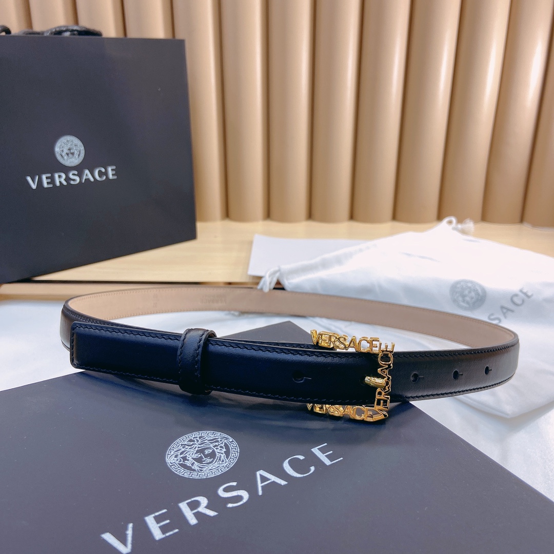 范思哲VERSACE2.0cm宽软皮
