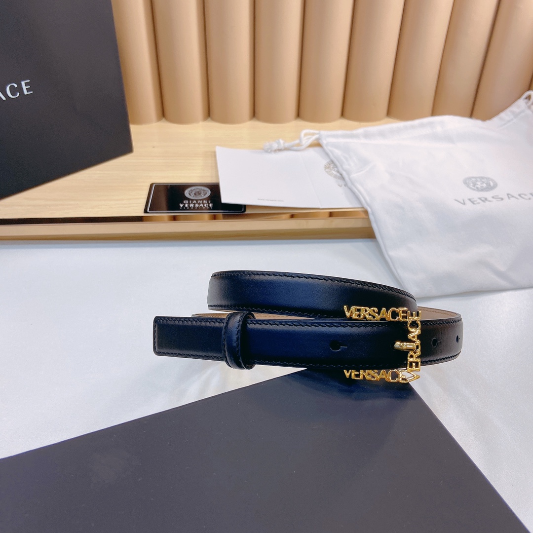 范思哲VERSACE2.0cm宽软皮