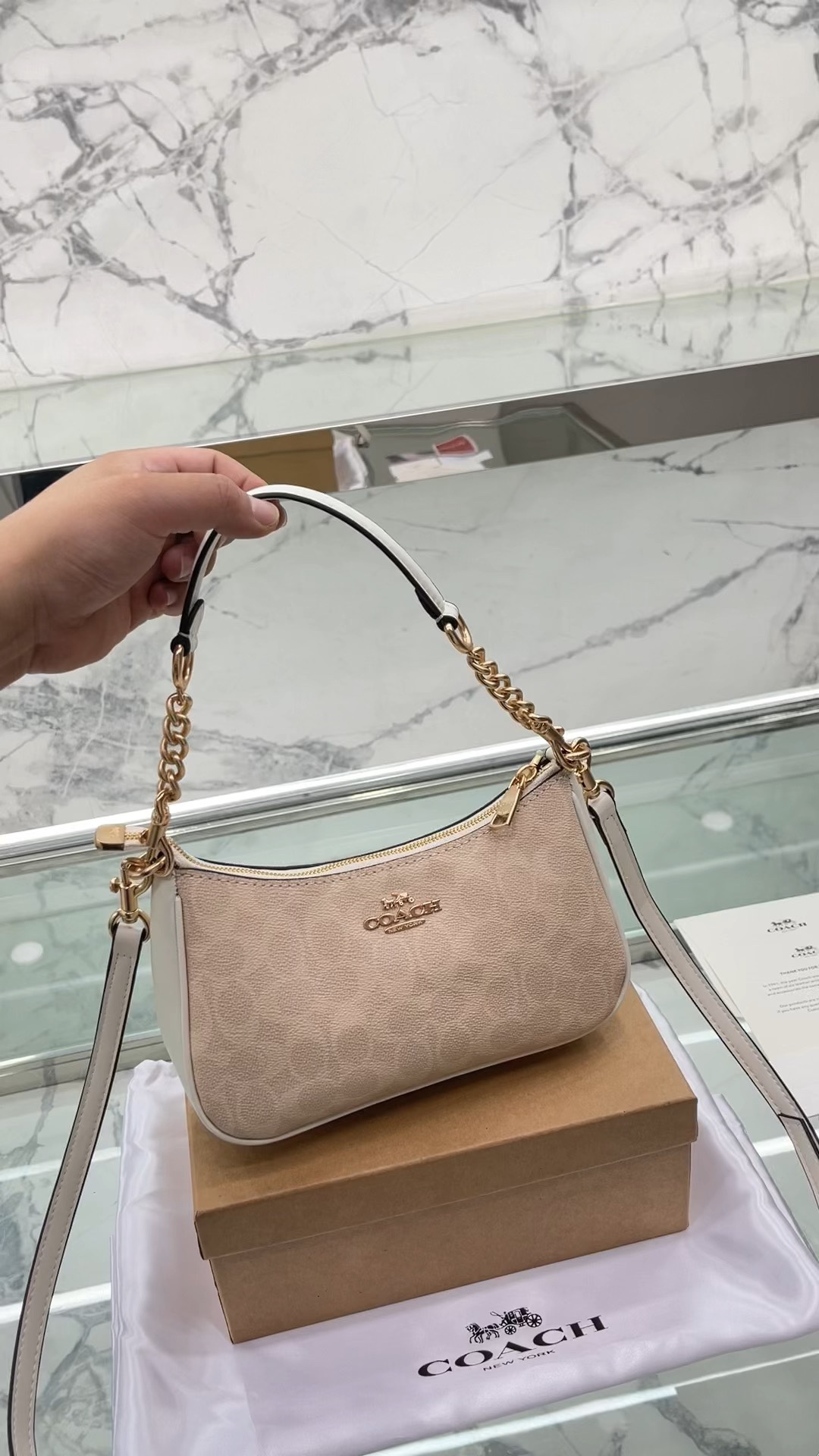 Yupoo Gucci Bags Watches Nike Clothing Jordan Yeezy Balenciaga Shoes
