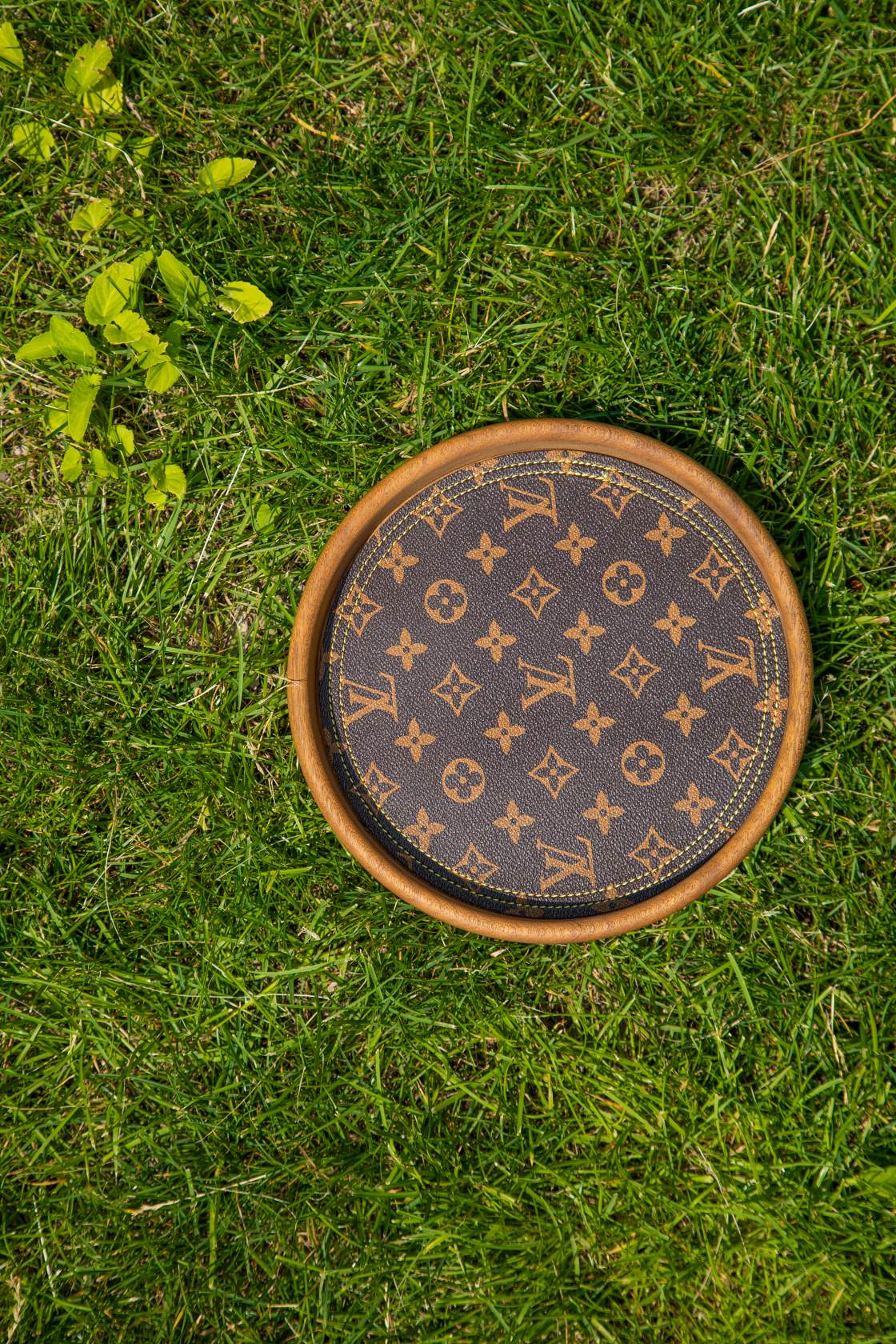 LV Walnut Wood Tray - Comprehensive 3