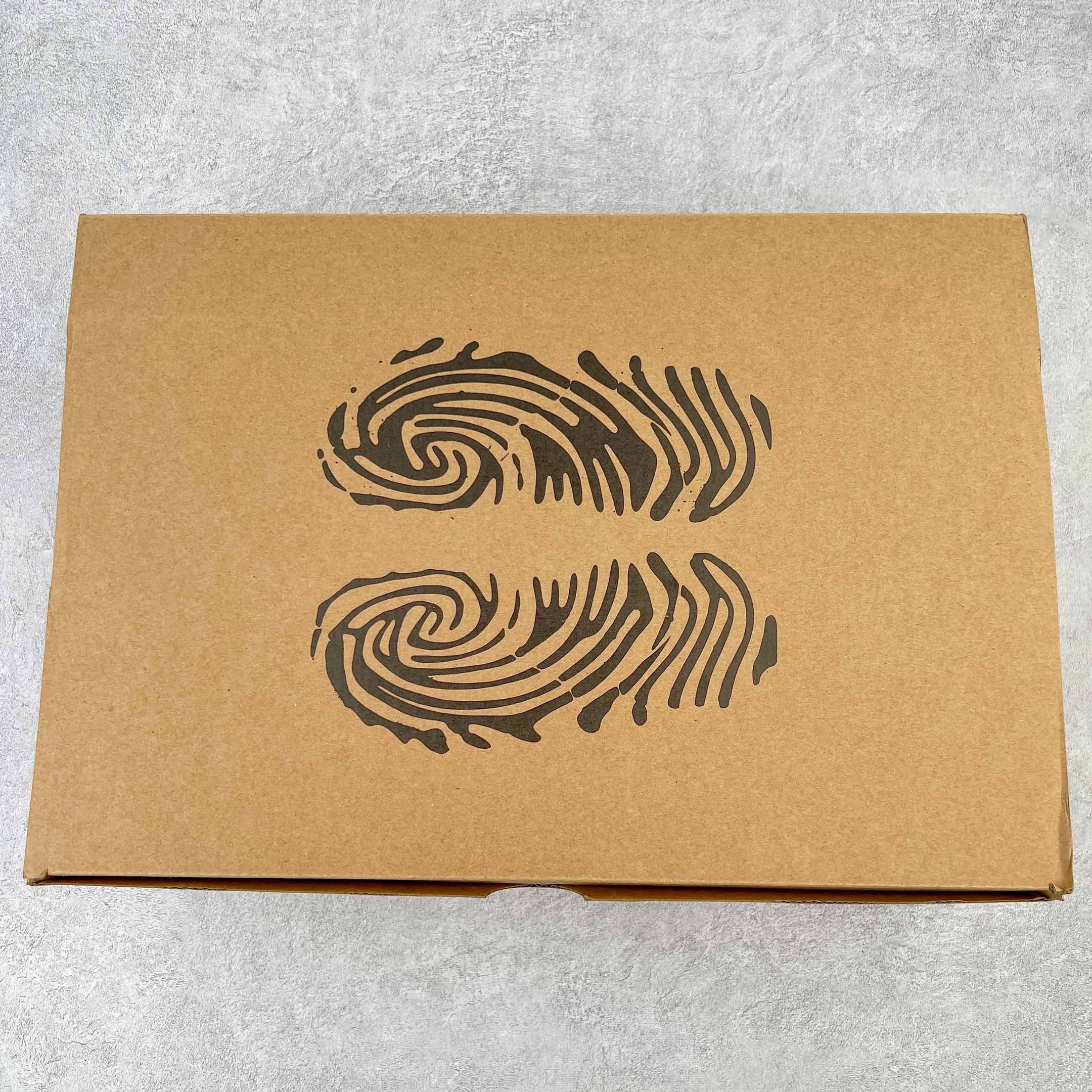 图片[9]-＃DG莞产 Salehe Bembury x Crocs Pollex Clog 卡骆驰指纹式脊骨系列夏日沙滩室内外穿搭休闲涉水洞洞鞋凉拖鞋 近年来随着Urban Outdoor的风潮持续延烧 凉鞋无疑成为了所有相关单品中最大的受益者之一 不仅在穿拖上相当方面 经挑选过后的特殊款式 还能同时兼具抗水的功能 而如果要同时兼顾到美观与时尚 那么绝对不可不提到由Salehe Bembury携手Crocs所推出的Pollex Clog了 日前艺术家 Salehe Bembury 与 Crocs 的合作再度迎来更新 在设计上更有别于Classic Clog slides的设计 改以较具有流线 同时仍兼顾抗水透湿机能性的全新样貌呈现 原厂代工追单品质 采用高工艺EVA一次爆炸鞋底模 组合防滑耐磨水晶橡胶片 后跟魔术贴调节绑带 拖鞋凉鞋随意切换 同步官方尺码：M4（36-37） M5（37-38）M6（38-39）M7（39-40）M8（41-42）M9（42-43）M10（43-44）M11（45-46）-选品中心