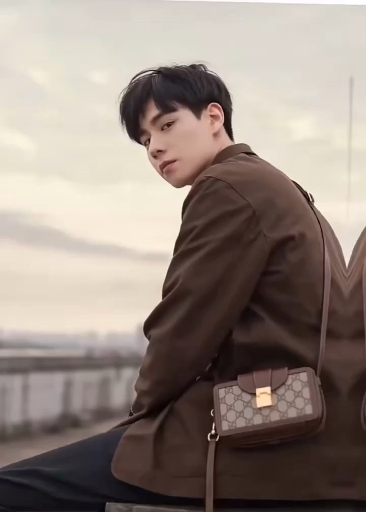 Yupoo Gucci Bags Watches Nike Clothing Jordan Yeezy Balenciaga Shoes
