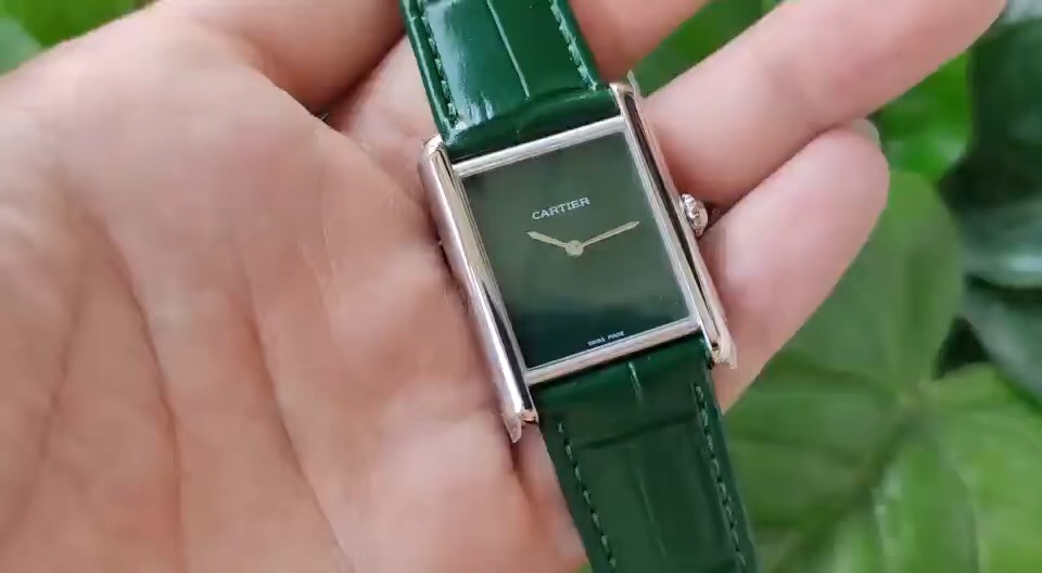 Cartier 卡地亚Tant Must