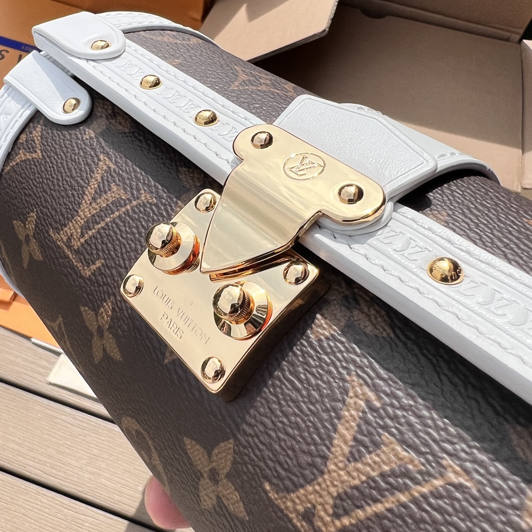 非市场普通货 进口皮料半钢五金 m81485尺寸:19×9×9cmLV海外渠道资源特供新款巴比龙❗️Pa