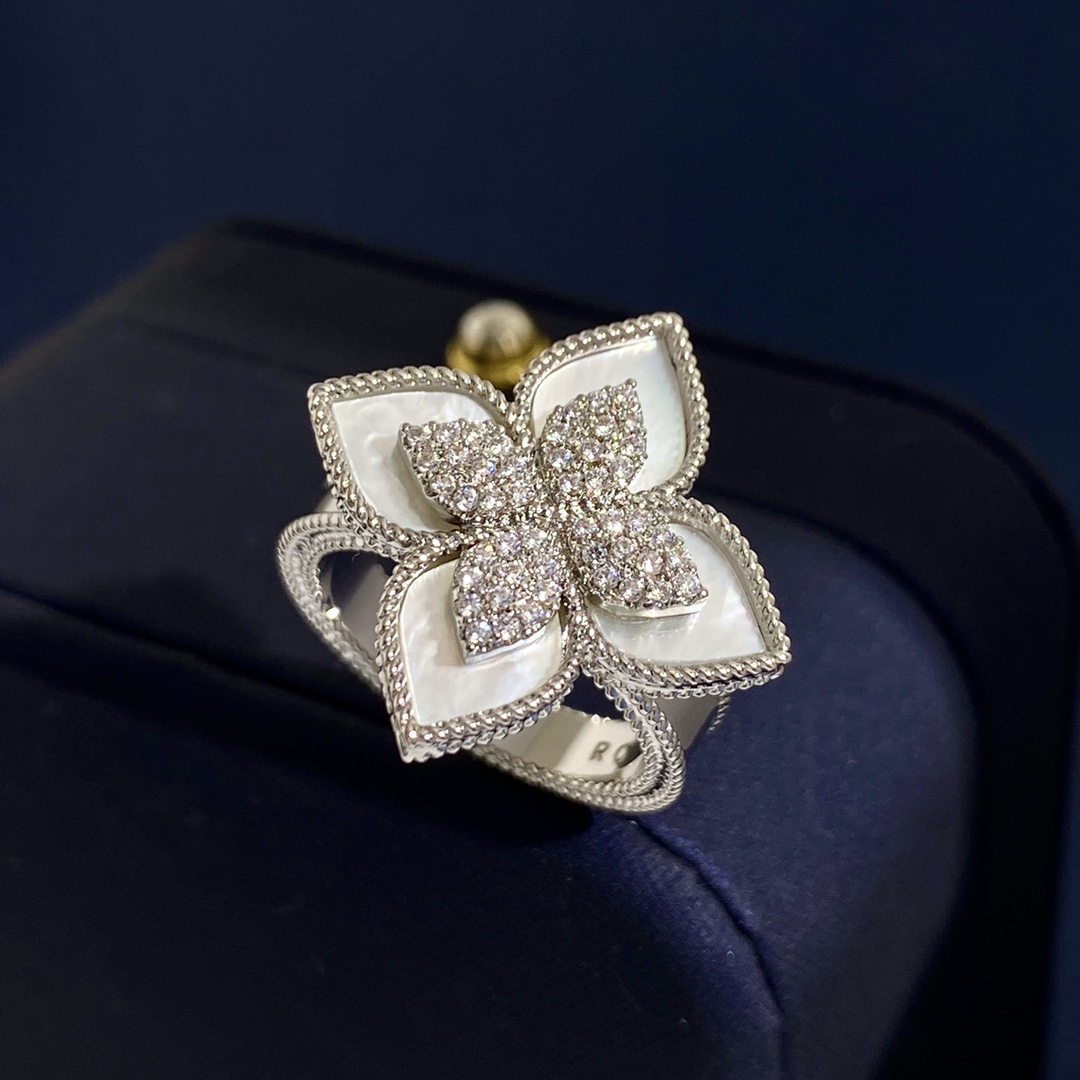 Van Cleef & Arpels smycken Ny ring anlänt — photo 4